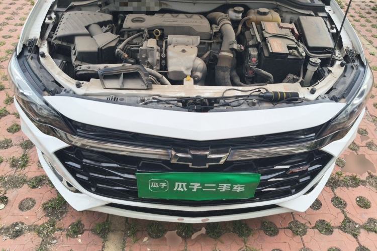 Used Chevrolet Monza 2019 RS 330T Automatic Comfort Edition China VI Standard Engine Bay