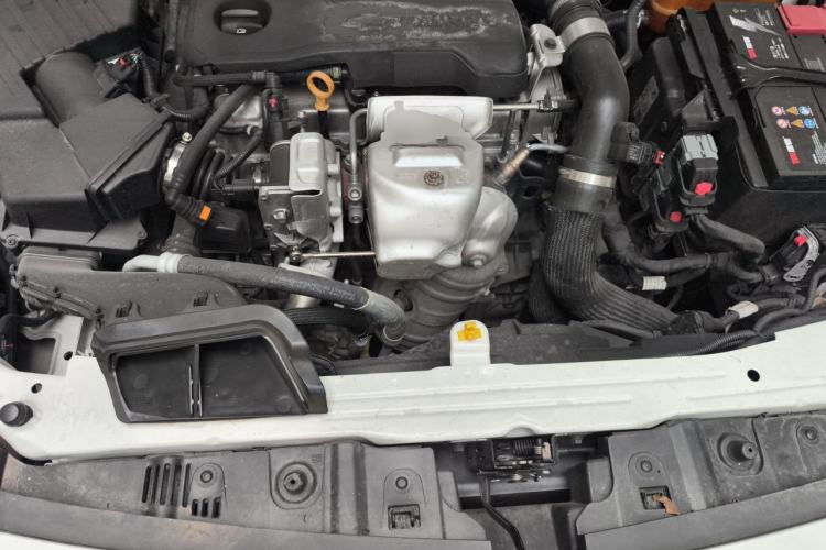 Used Chevrolet Monza 2019 RS 330T Automatic Comfort Edition China VI Standard Engine Bay