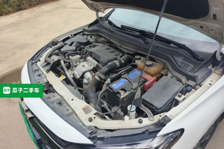 Used Chevrolet Monza 2019 RS 330T Automatic Comfort Edition China VI Standard Engine Bay Left
