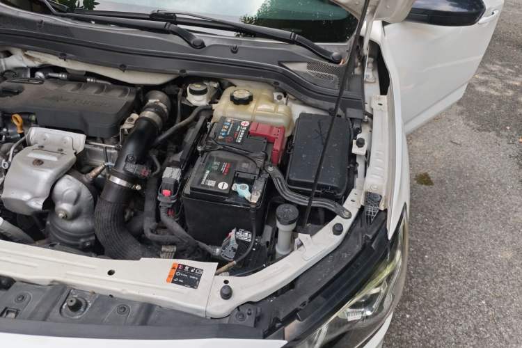 Used Chevrolet Monza 2019 RS 330T Automatic Comfort Edition China VI Standard Engine Bay Left