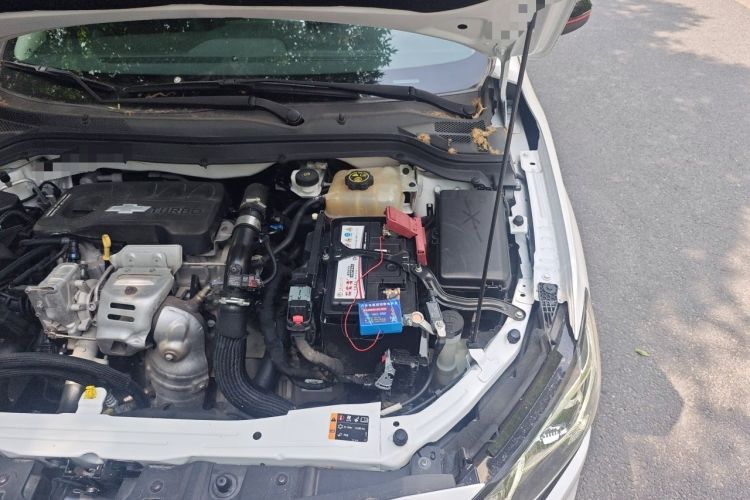 Used Chevrolet Monza 2019 Redline 320T Dual-Clutch Sporty Version China VI Standard Engine Bay Left