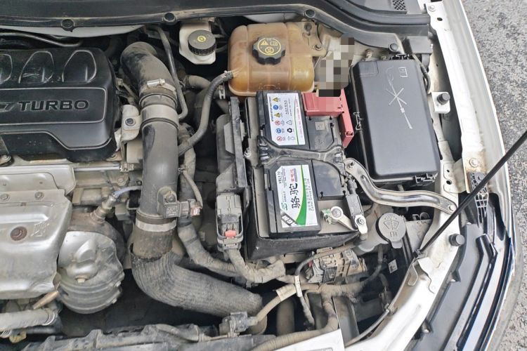 Used Chevrolet Monza 2019 RS 330T Automatic Comfort Edition China VI Standard Engine Bay Left