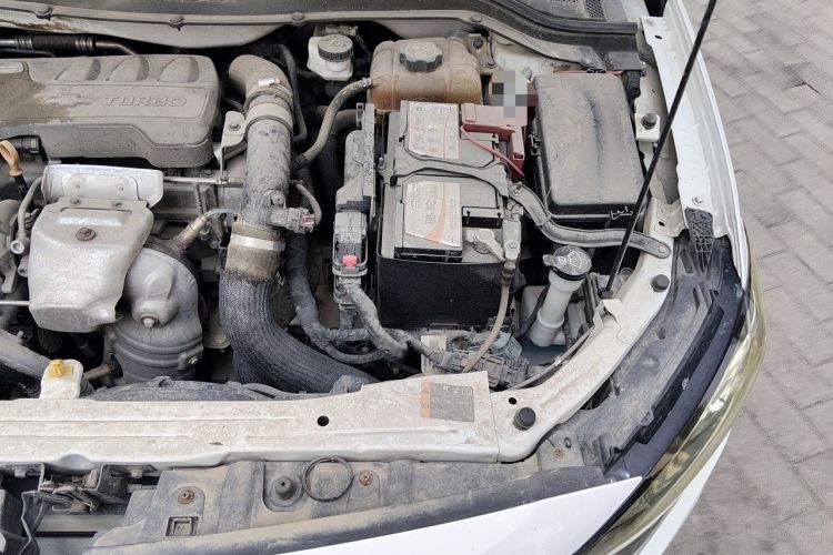 Used Chevrolet Monza 2019 RS 330T Automatic Comfort Edition China VI Standard Engine Bay Left
