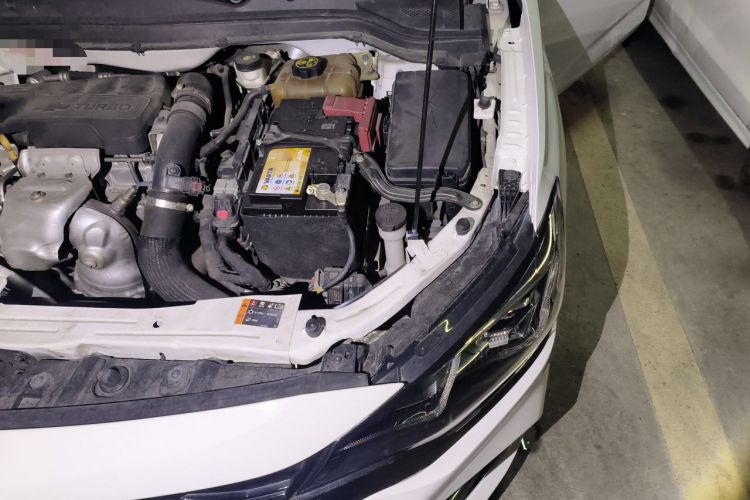Used Chevrolet Monza 2019 RS 330T Automatic Comfort Edition China VI Standard Engine Bay Left