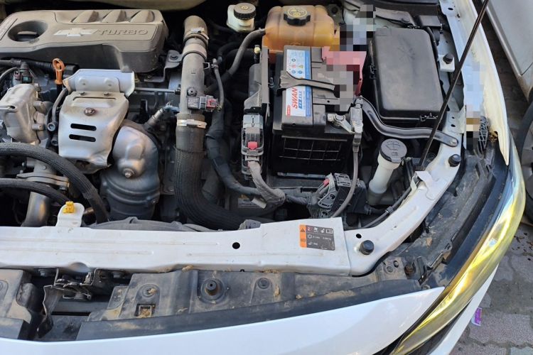 Used Chevrolet Monza 2019 Redline 320T Dual-Clutch Joyful Edition China VI Standard Engine Bay Left
