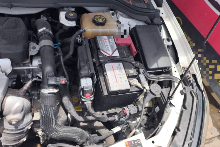 Used Chevrolet Monza 2019 Redline 320T Dual-Clutch Sporty Version China VI Standard Engine Bay Left