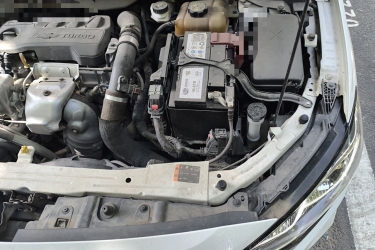 Used Chevrolet Monza 2019 RS 330T Automatic Comfort Edition China VI Standard Engine Bay Left