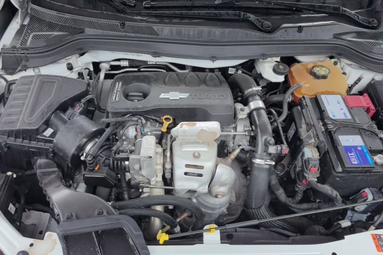Used Chevrolet Monza 2019 320T Manual Xinxin Edition China VI Engine Bay