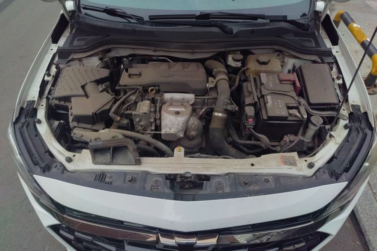 Used Chevrolet Monza 2019 RS 330T Automatic Comfort Edition China VI Standard Engine Bay