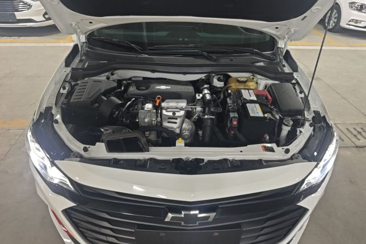 Used Chevrolet Monza 2019 Redline 320T Dual-Clutch Joyful Edition China VI Standard Engine Bay