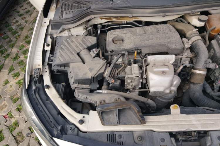 Used Chevrolet Monza 2019 RS 330T Automatic Comfort Edition China VI Standard Engine Bay Right