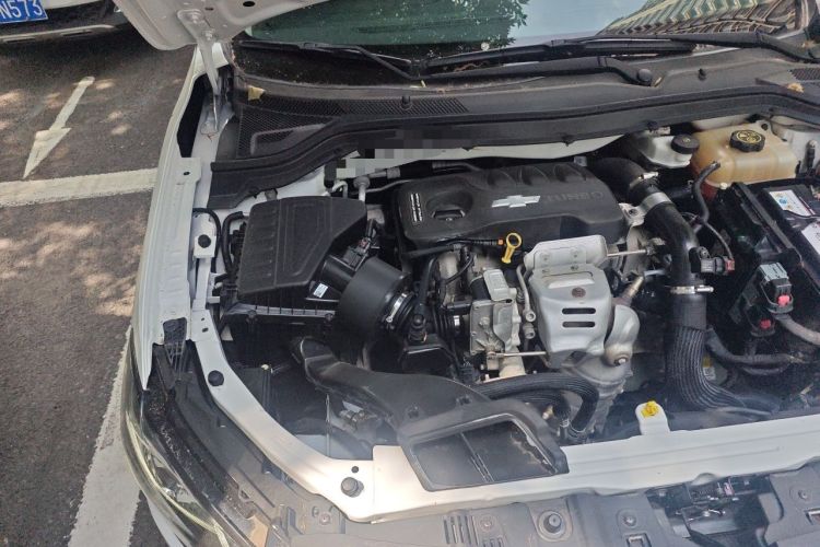 Used Chevrolet Monza 2019 Redline 320T Dual-Clutch Sporty Version China VI Standard Engine Bay Right