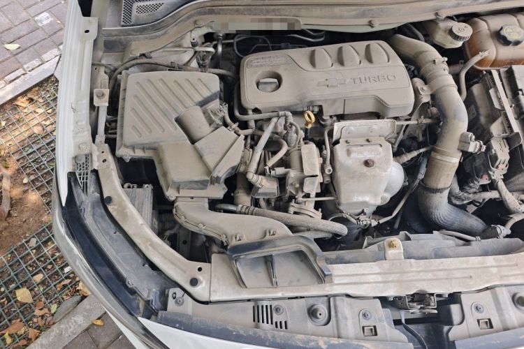 Used Chevrolet Monza 2019 RS 330T Automatic Comfort Edition China VI Standard Engine Bay Right