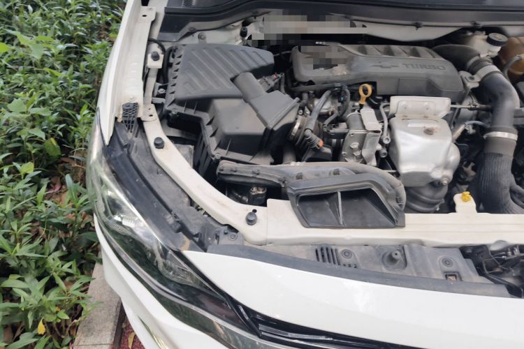 Used Chevrolet Monza 2019 RS 330T Automatic Comfort Edition China VI Standard Engine Bay Right