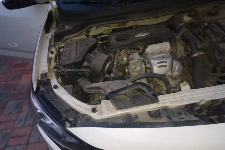 Used Chevrolet Monza 2019 Redline 320T Dual-Clutch Joyful Edition China VI Standard Engine Bay Right