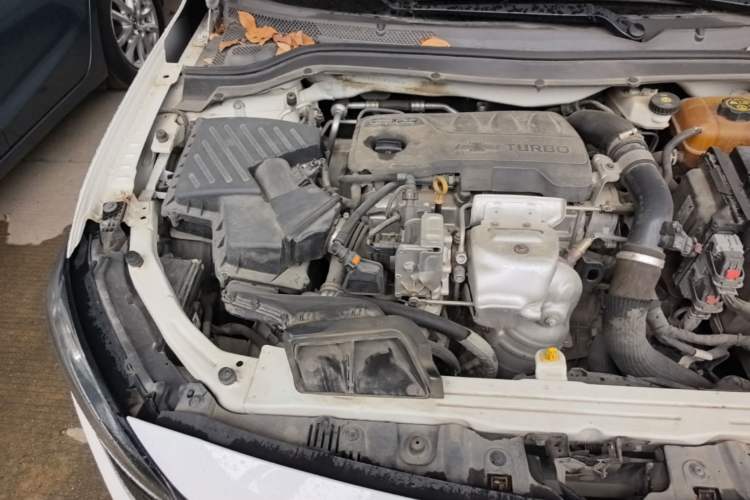 Used Chevrolet Monza 2019 RS 330T Automatic Comfort Edition China VI Standard Engine Bay Right