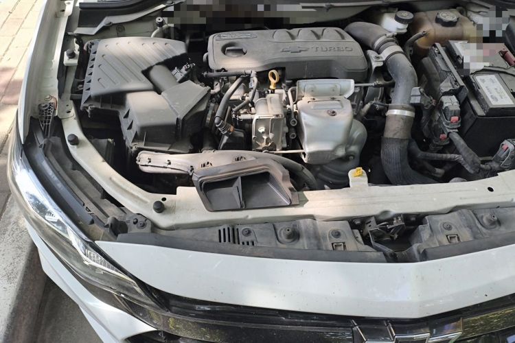 Used Chevrolet Monza 2019 RS 330T Automatic Comfort Edition China VI Standard Engine Bay Right