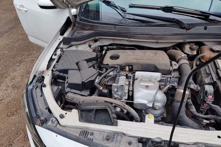 Used Chevrolet Monza 2019 RS 330T Automatic Comfort Edition China VI Standard Engine Bay Right