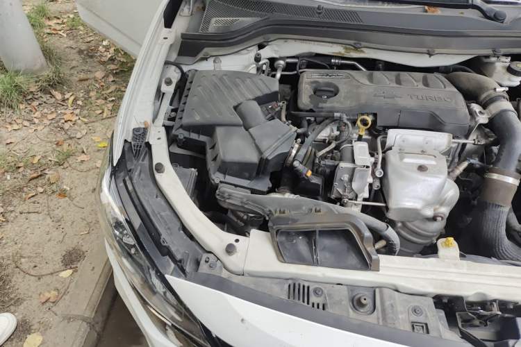 Used Chevrolet Monza 2019 RS 330T Automatic Comfort Edition China VI Standard Engine Bay Right