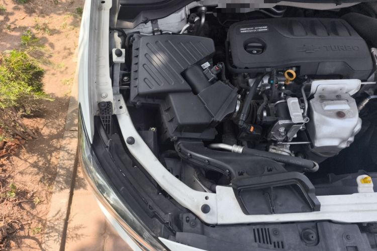 Used Chevrolet Monza 2019 RS 330T Automatic Comfort Edition China VI Standard Engine Bay Right