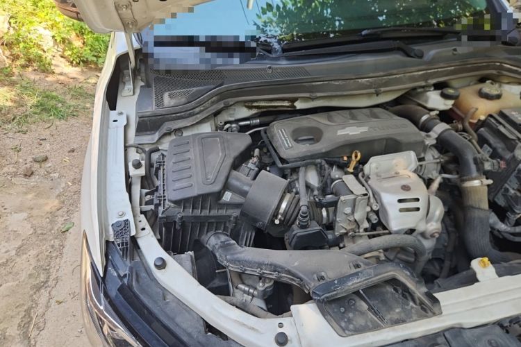 Used Chevrolet Monza 2019 Redline 320T Dual-Clutch Sporty Version China VI Standard Engine Bay Right