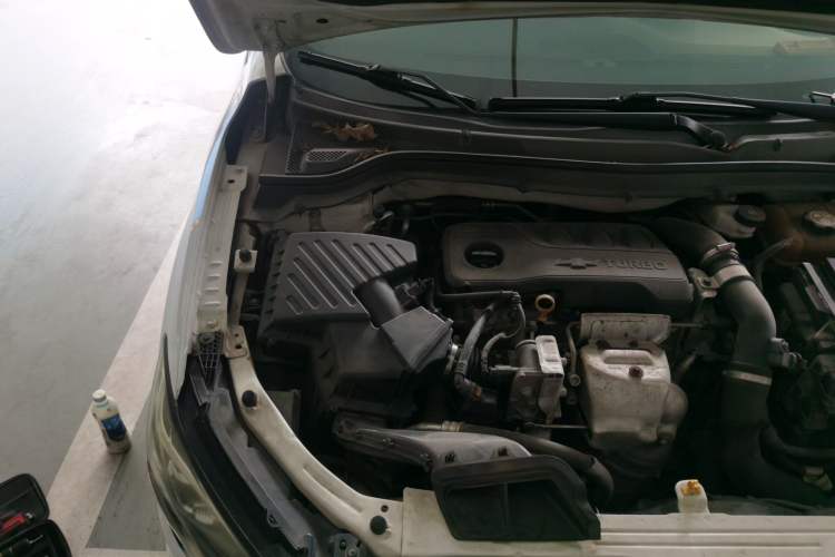 Used Chevrolet Monza 2019 RS 330T Automatic Comfort Edition China VI Standard Engine Bay Right