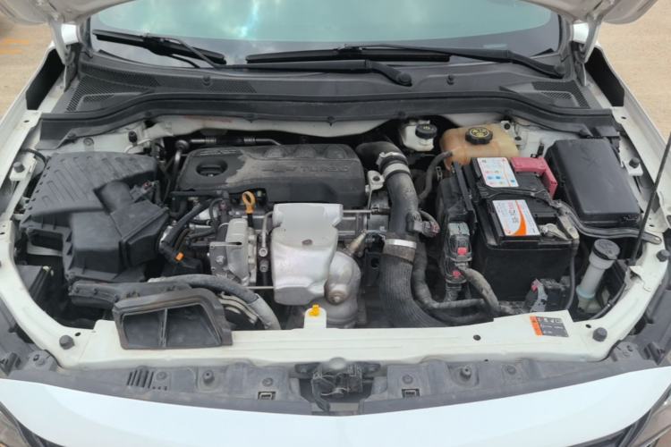 Used Chevrolet Monza 2019 RS 330T Automatic Comfort Edition China VI Standard Engine Bay