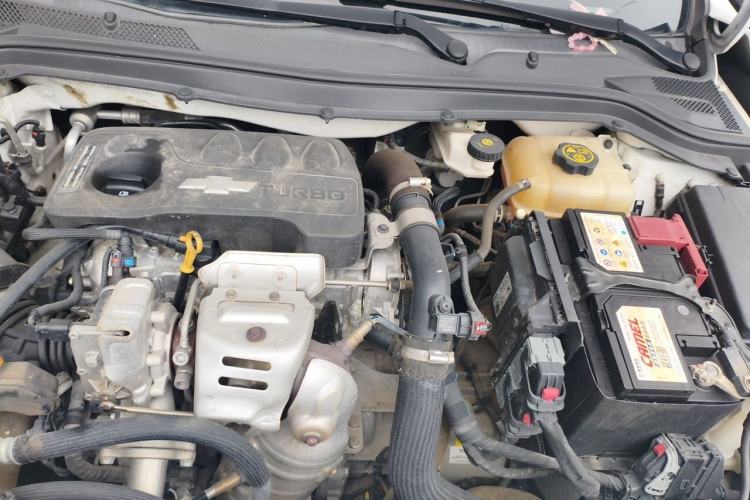 Used Chevrolet Monza 2019 Redline 320T Dual-Clutch Joyful Edition China VI Standard Engine Bay