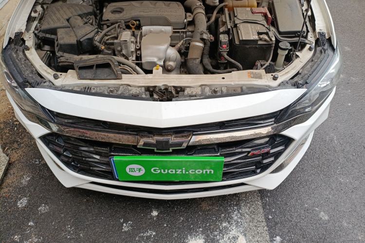 Used Chevrolet Monza 2019 RS 330T Automatic Sporty Edition China VI Standard Engine Bay