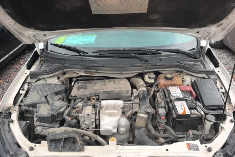 Used Chevrolet Monza 2019 RS 330T Automatic Comfort Edition China VI Standard Engine Bay