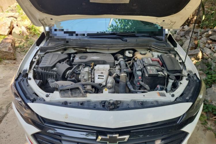 Used Chevrolet Monza 2019 Redline 320T Dual-Clutch Sporty Version China VI Standard Engine Bay