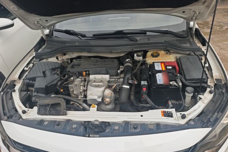 Used Chevrolet Monza 2019 RS 330T Automatic Comfort Edition China VI Standard Engine Bay