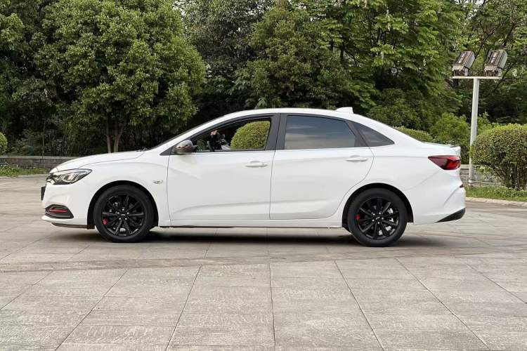 Used Chevrolet Monza 2019 Redline 320T Dual-Clutch Sporty Version China VI Standard Exterior 3