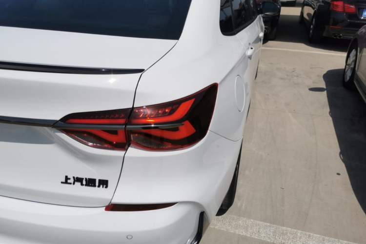 Used Chevrolet Monza 2019 RS 330T Automatic Comfort Edition China VI Standard Exterior 3