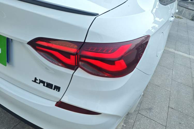 Used Chevrolet Monza 2019 Redline 320T Dual-Clutch Joyful Edition China VI Standard Exterior 3