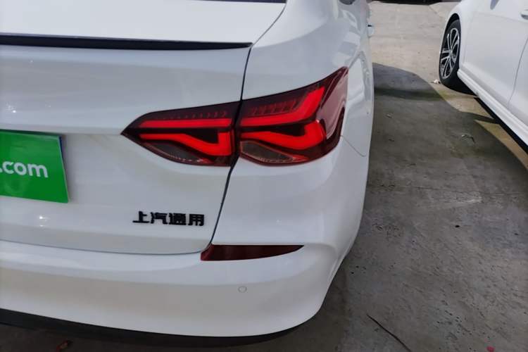 Used Chevrolet Monza 2019 Redline 320T Dual-Clutch Sporty Version China VI Standard Exterior 3