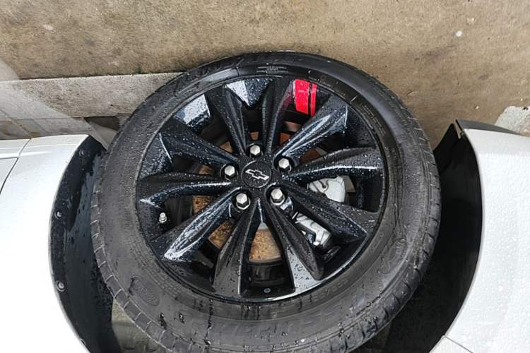 Used Chevrolet Monza 2019 Redline 320T Dual-Clutch Sporty Version China VI Standard Exterior 4