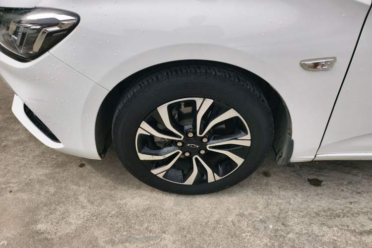 Used Chevrolet Monza 2019 RS 330T Automatic Comfort Edition China VI Standard Exterior 4
