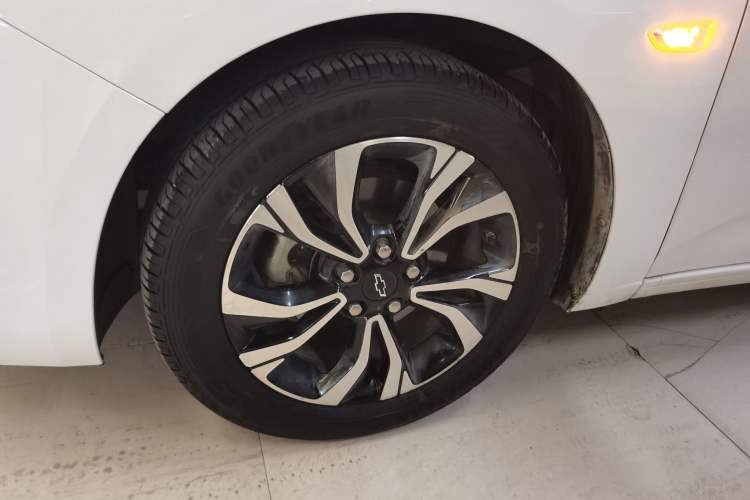 Used Chevrolet Monza 2019 RS 330T Automatic Comfort Edition China VI Standard Exterior 4