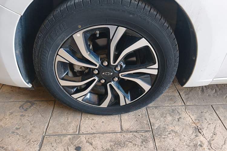 Used Chevrolet Monza 2019 RS 330T Automatic Comfort Edition China VI Standard Exterior 4
