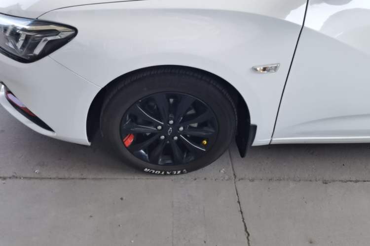 Used Chevrolet Monza 2019 Redline 320T Dual-Clutch Sporty Version China VI Standard Exterior 4
