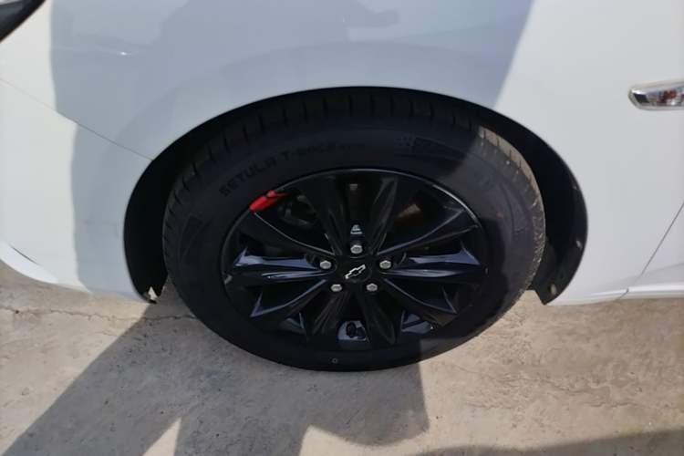 Used Chevrolet Monza 2019 Redline 320T Dual-Clutch Sporty Version China VI Standard Exterior 4
