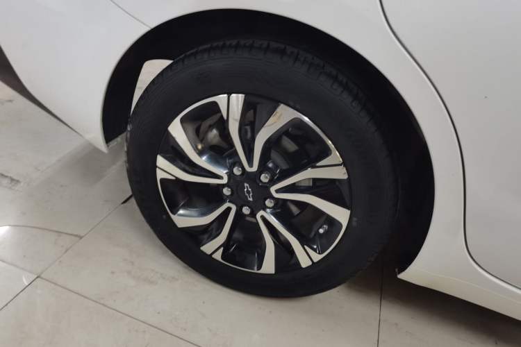 Used Chevrolet Monza 2019 RS 330T Automatic Comfort Edition China VI Standard Exterior 5