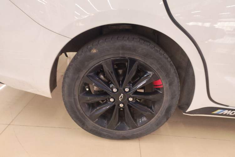 Used Chevrolet Monza 2019 Redline 320T Dual-Clutch Sporty Version China VI Standard Exterior 5