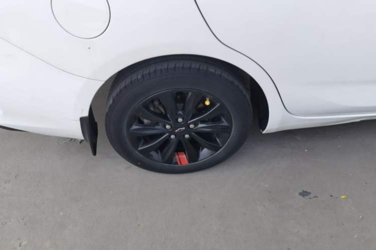 Used Chevrolet Monza 2019 Redline 320T Dual-Clutch Sporty Version China VI Standard Exterior 5