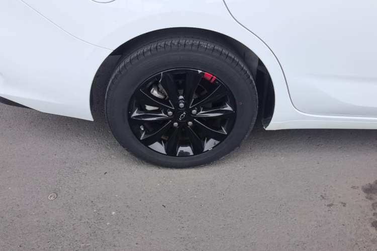 Used Chevrolet Monza 2019 Redline 320T Dual-Clutch Sporty Version China VI Standard Exterior 5