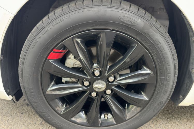 Used Chevrolet Monza 2019 Redline 320T Dual-Clutch Joyful Edition China VI Standard Exterior 6