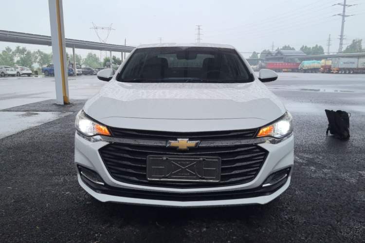 Used Chevrolet Monza 2019 320T Manual Xinxin Edition China VI Front