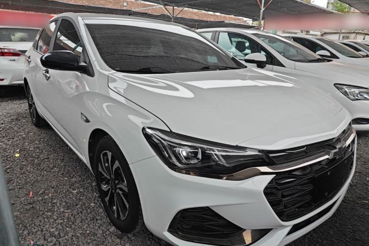 Used Chevrolet Monza 2019 RS 330T Automatic Comfort Edition China VI Standard Front Right 45 Deg