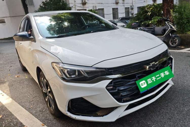 Used Chevrolet Monza 2019 RS 330T Automatic Comfort Edition China VI Standard Front Right 45 Deg